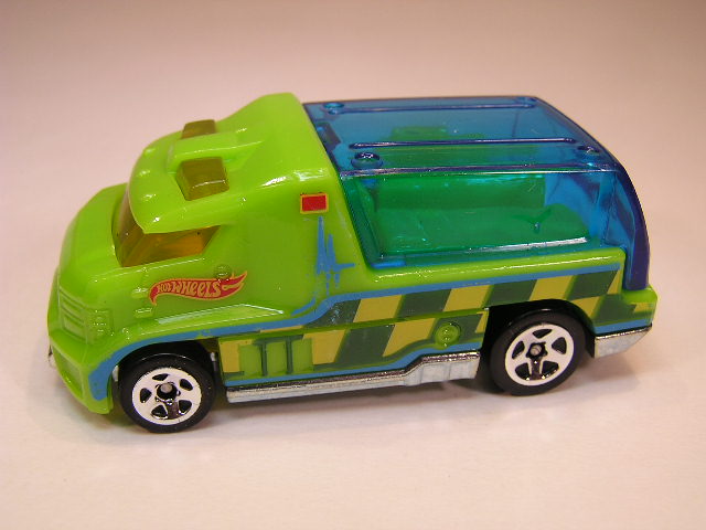 2014 Hot Wheels Hw City Rapid Response Lime Green Mattel 